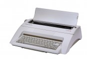 Olympia Carrera Deluxe 打字機